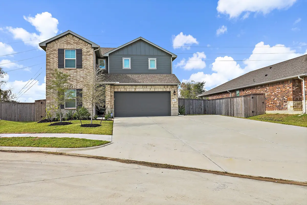 8507 Lake Groove Lane, Baytown, TX 77523 - Image #1