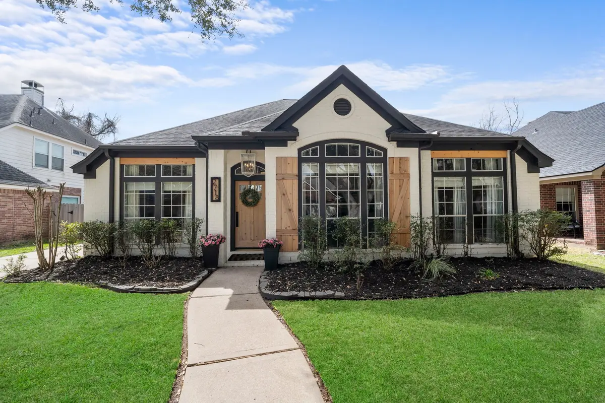 2718 Five Oaks Drive, Missouri City, TX 77459 - #1