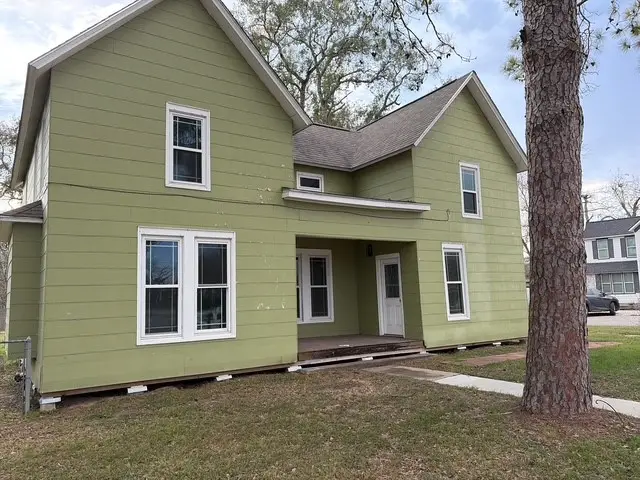 502 S Mechanic Street, El Campo, TX 77437 - Image #1