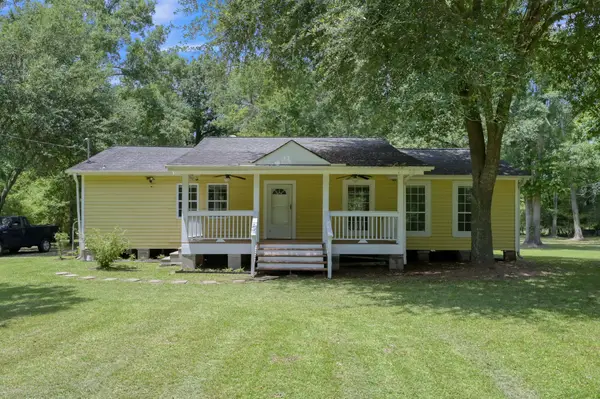 20156 Roadway, New Caney, TX 77357