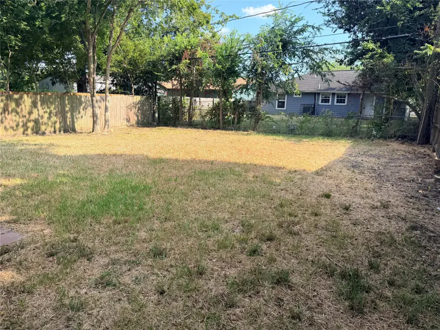 3030 Friar Point Road, Houston, TX 77051 - #2