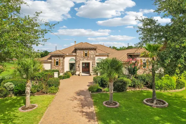 1019 Grand Estates Drive, Richmond, TX 77469
