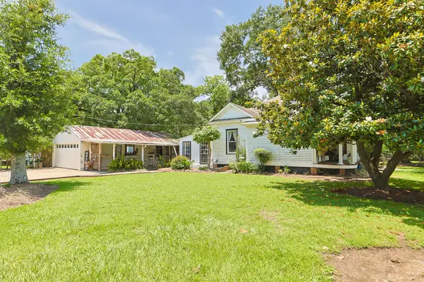 212 S Pine Street, Tomball, TX 77375