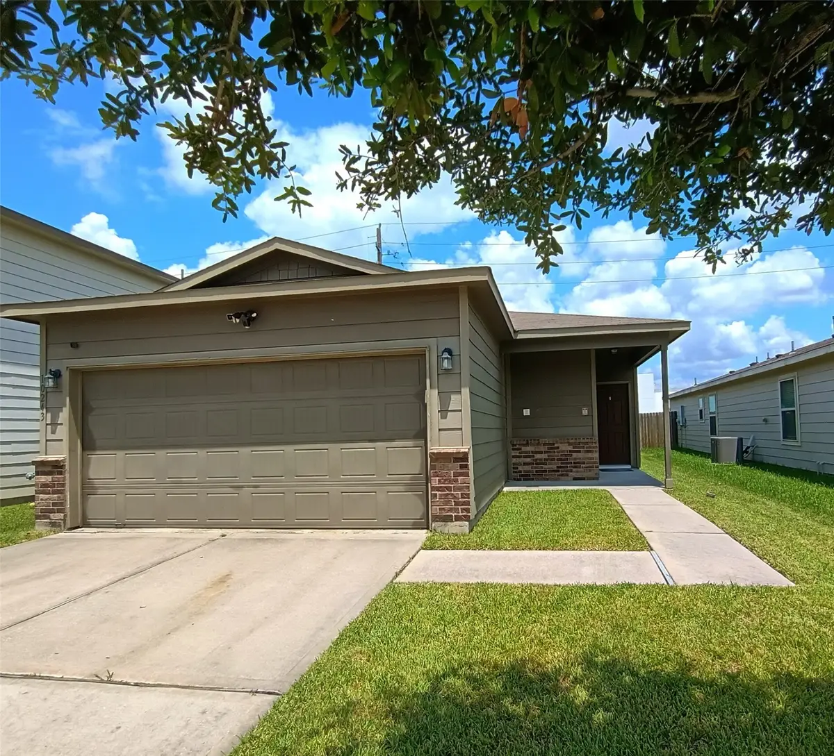 10243 Dawson Hill Lane, Houston, TX 77044 - Image #1