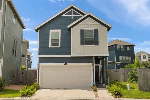 2002 Groveland Glen Drive, Houston, TX 77051