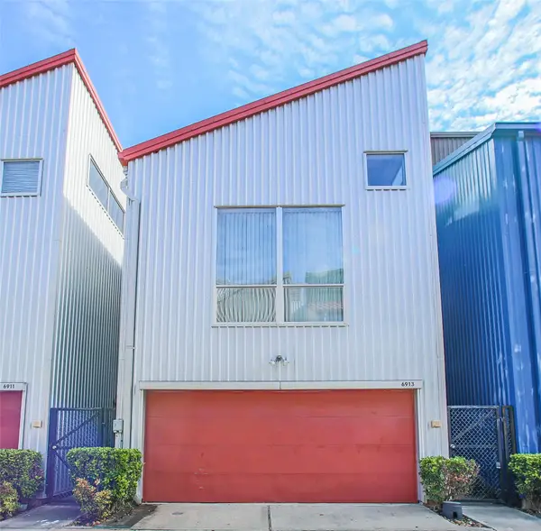 6913 Yellowstone Way Drive, Houston, TX 77054