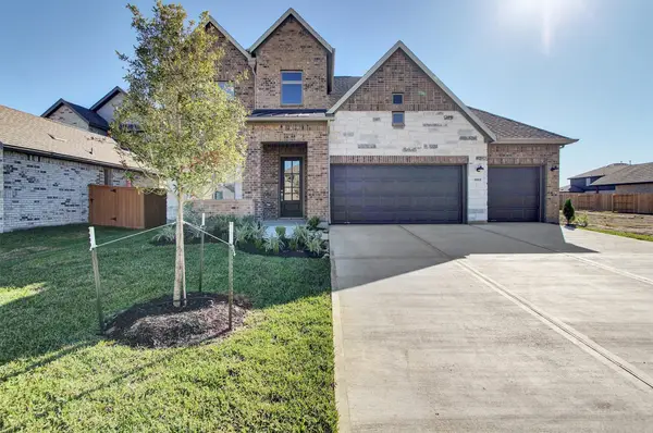 2822 Sapphire Hills Drive, Rosharon, TX 77583