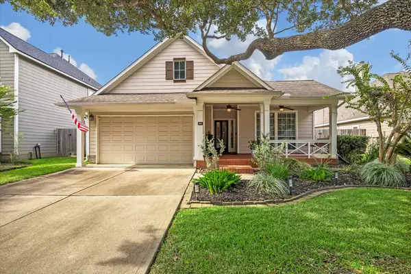 891 Victoria Lakes Drive, Katy, TX 77493