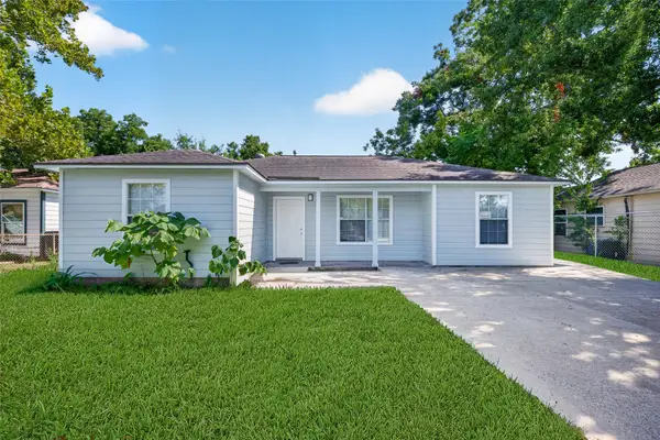 7542 Bywood Street, Houston, TX 77028