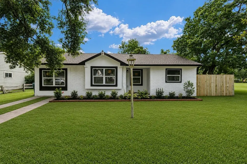 15617 Park Manor Street, Houston, TX 77053 - #1