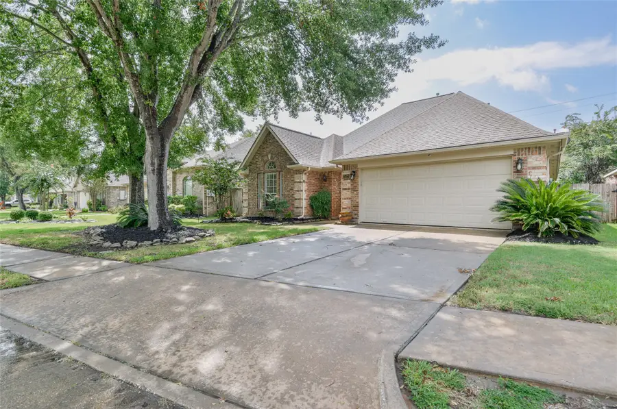 2529 Lakeside Landing, Seabrook, TX 77586 - #3