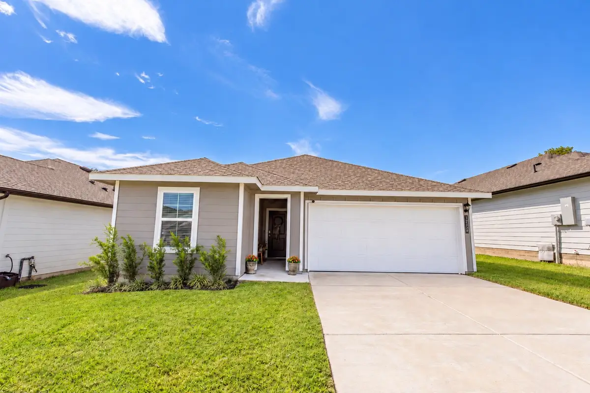 1225 Wilkins Valley Street, Brenham, TX 77833 - #1