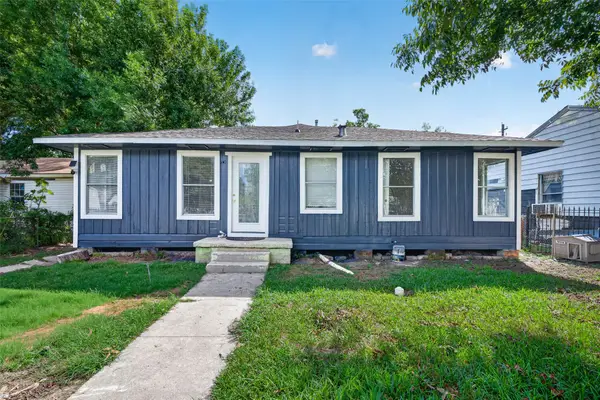 216 Eastway Street, Galena Park, TX 77547
