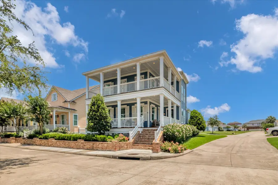 9 Broad Street, Galveston, TX 77554 - Image #2