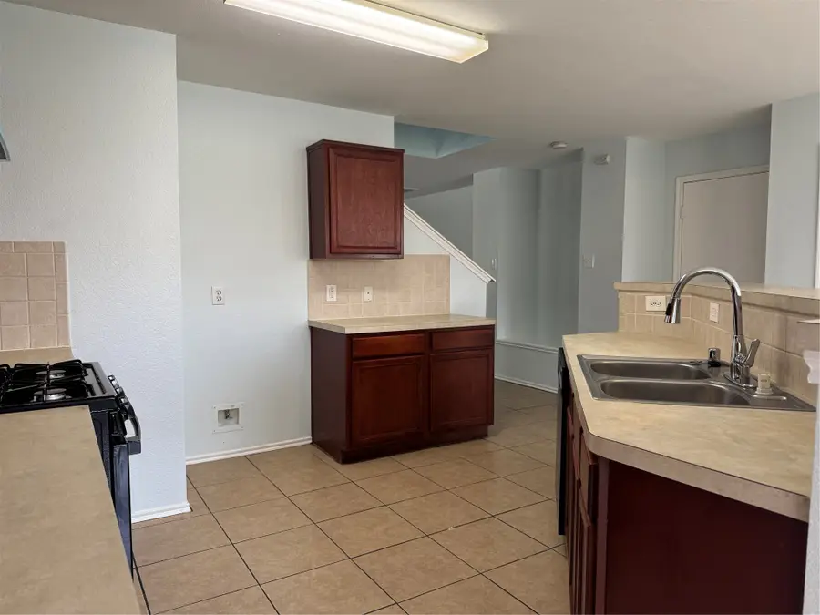 8111 Liberty Point Lane, Humble, TX 77338 - Image #3