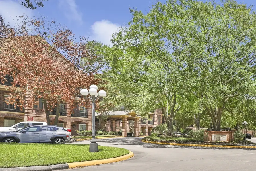 2803 Kings Crossing Drive #303, Kingwood, TX 77345 - #2