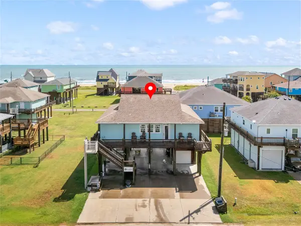 2608 Breaker Drive, Port Bolivar, TX 77650