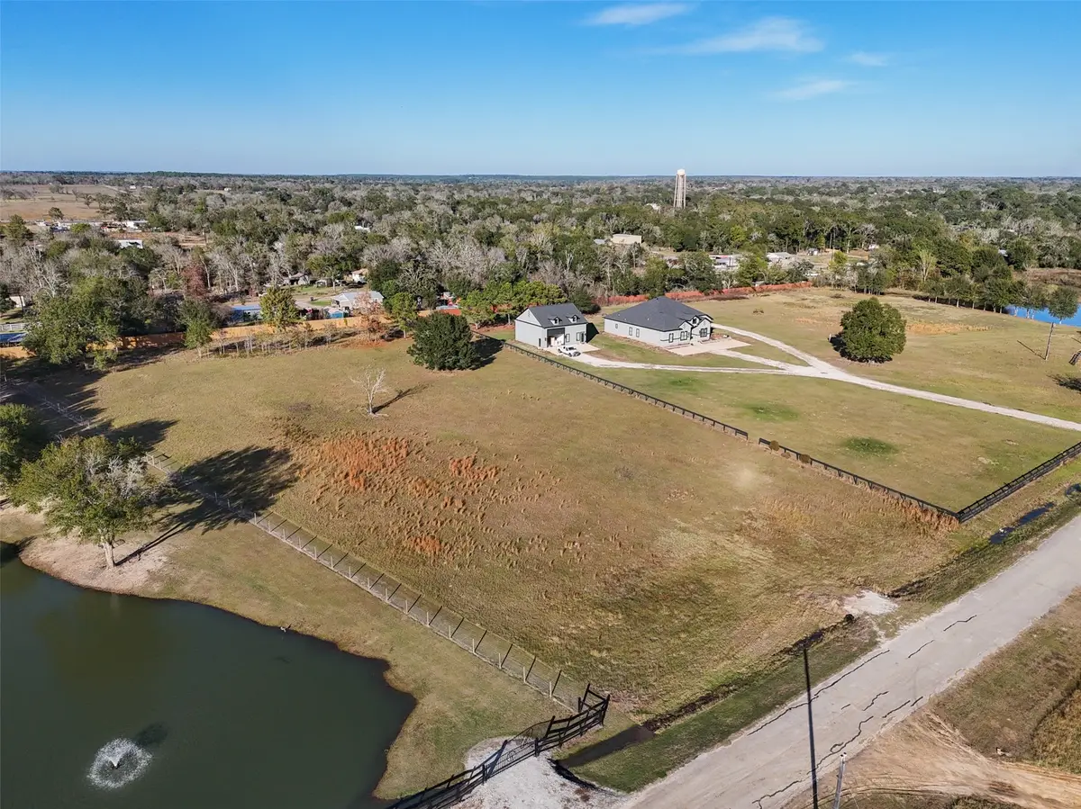 23300 Legacy Lane, Hempstead, TX 77445 - Image #1