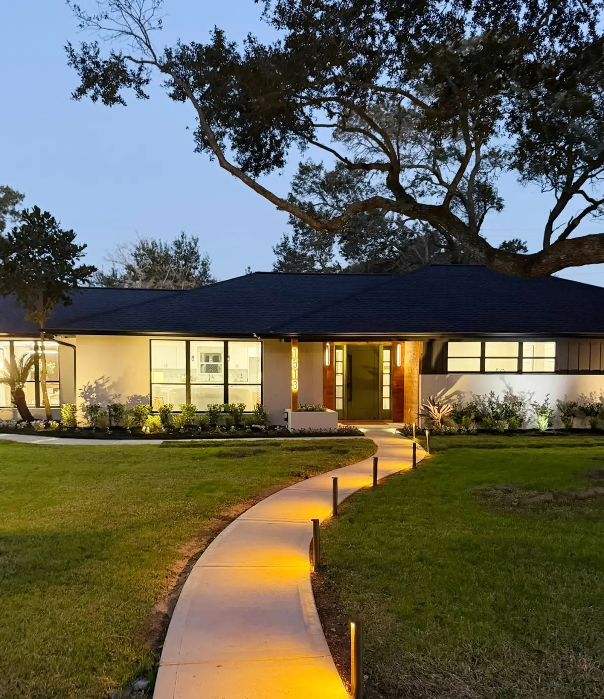 1513 S Lee Street, Alvin, TX 77511 - Image #1