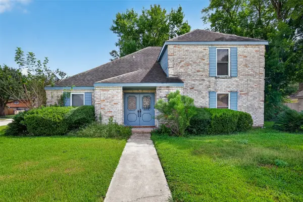 2303 La Quinta Drive, Missouri City, TX 77459