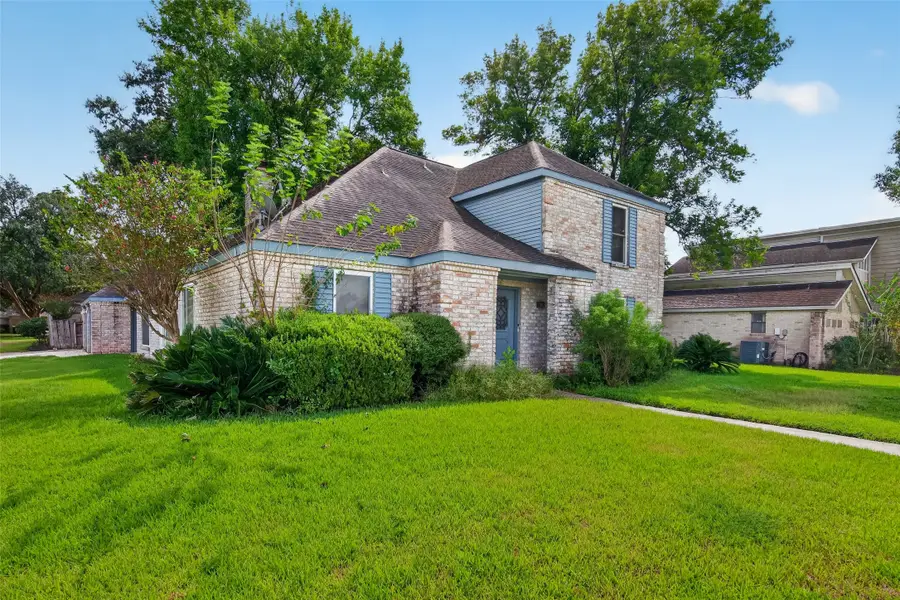 2303 La Quinta Drive, Missouri City, TX 77459 - #2