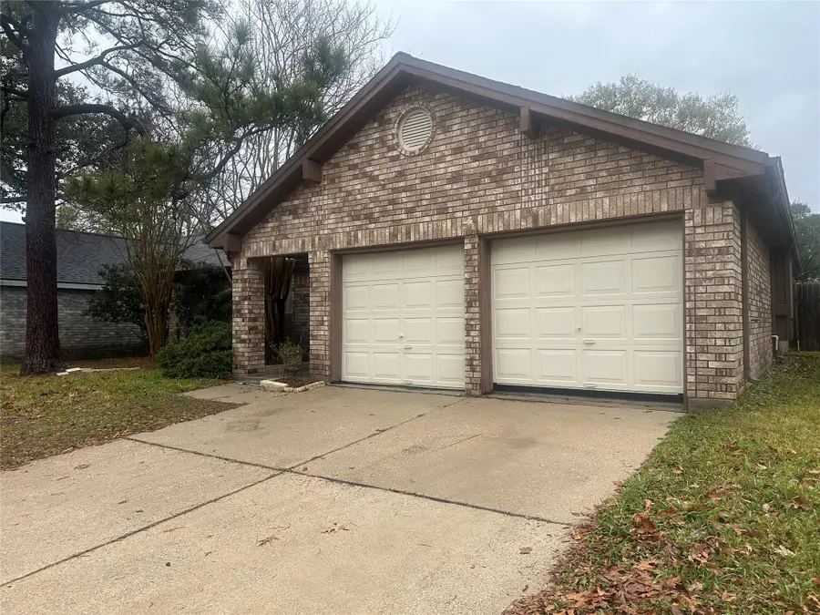 16747 Square Rigger Lane, Friendswood, TX 77546 - #2