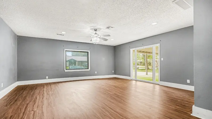 5318 Hemlock Drive, Baytown, TX 77521 - #3