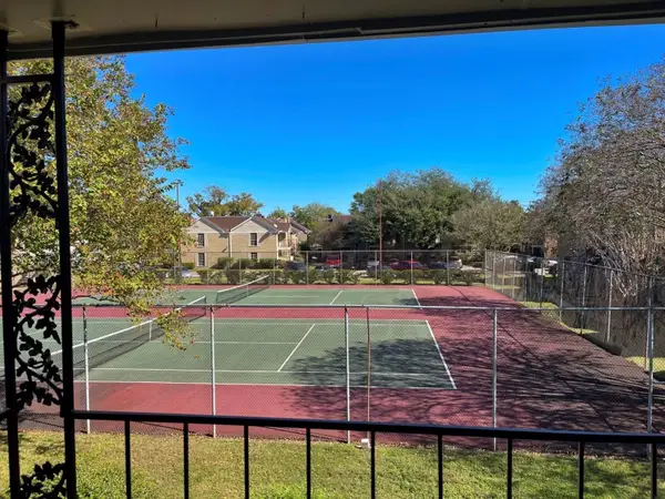 2800 Jeanetta Street #1110, Houston, TX 77063
