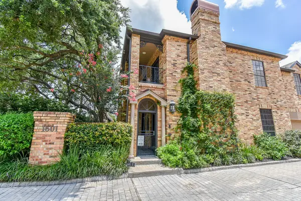 1601 Nantucket Drive #A, Houston, TX 77057