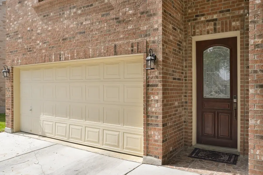 6737 Riverwood, Live Oak, TX 78233 - #3