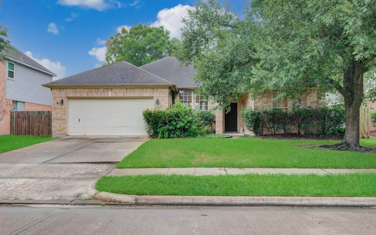 7107 Trimstone Drive, Pasadena, TX 77505 - #1