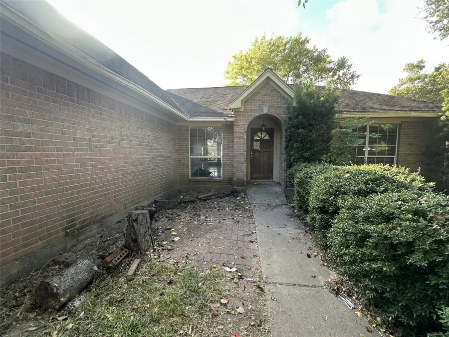 1310 Village Court Boulevard, Rosenberg, TX 77471 - Image #2