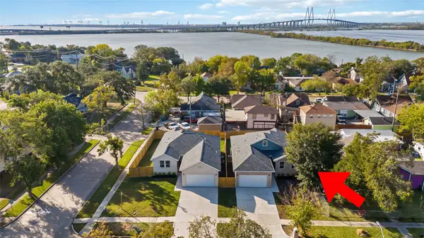 3205 Nebraska Street, Baytown, TX 77520