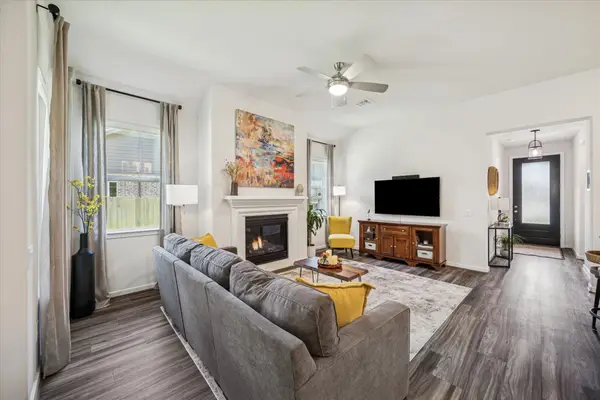 108 Pink Clover Court, Montgomery, TX 77316