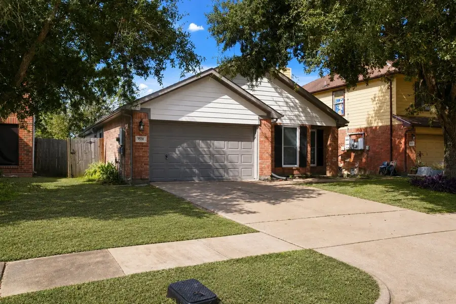 7531 Winterview Drive, Stafford Missouri City, TX 77489 - #3