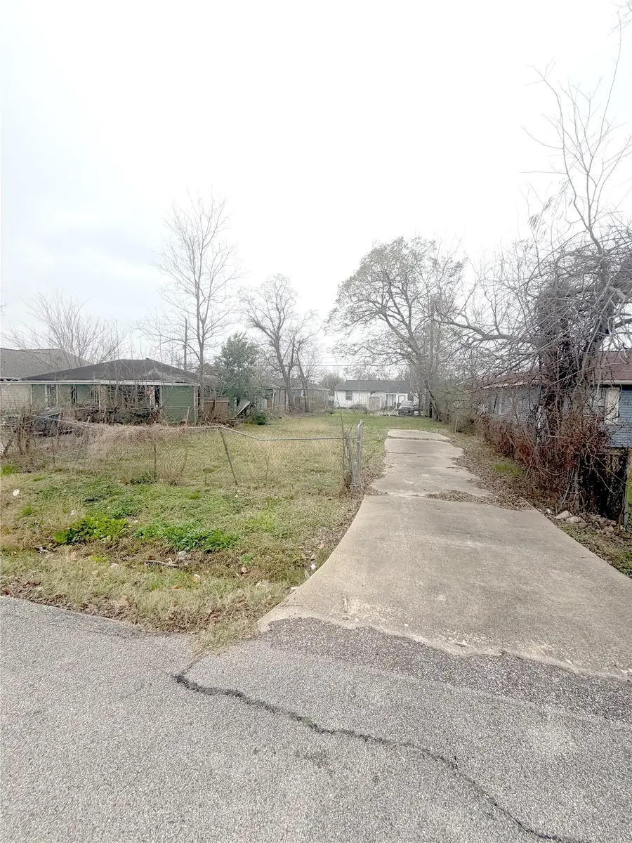 3454 Nathaniel Brown Street, Houston, TX 77021 - #2