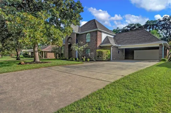 611 N Hickory Street, Tomball, TX 77375