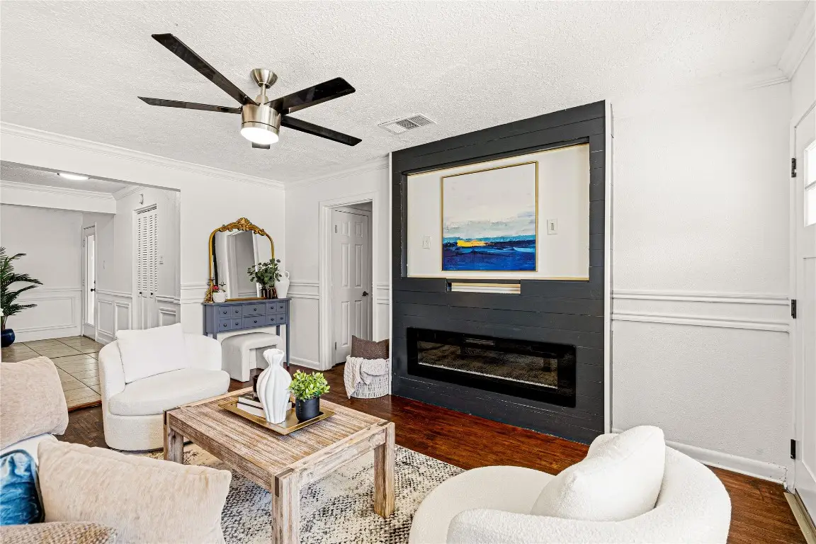 1007 Trimm Avenue, Pasadena, TX 77502 - #1