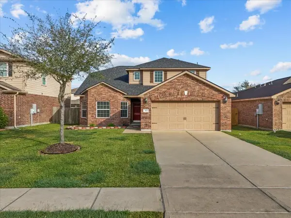 322 Shoshone Ridge Drive, La Marque, TX 77568