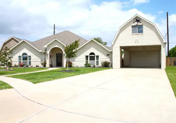 6438 Grapevine Bend, Manvel, TX 77578