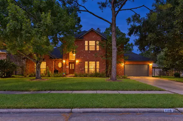1110 Lake Estates Drive, Sugar Land, TX 77498