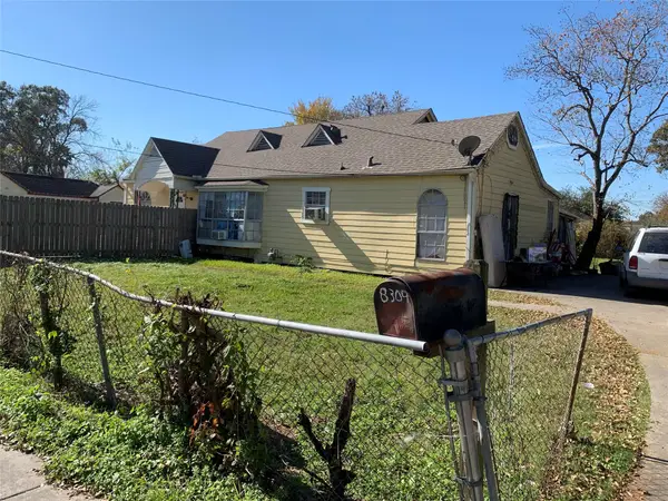 8309 Roswell, Houston, TX 77022