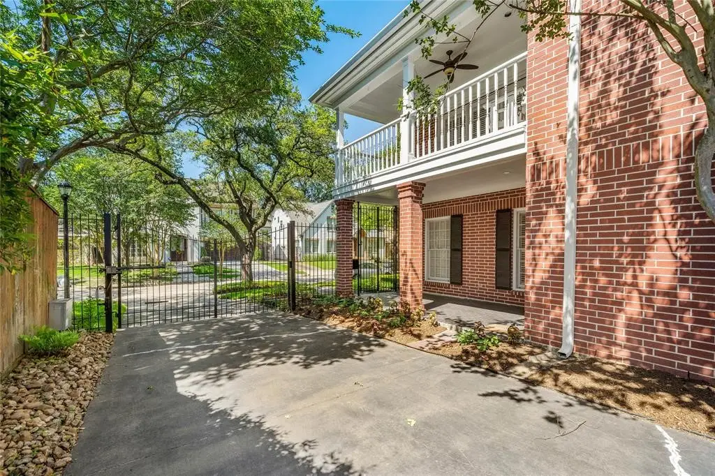 2915 Quenby Avenue, West University Place, TX 77005 - #1