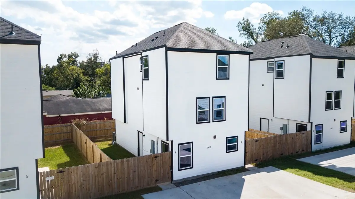 6305 Sandra Street, Houston, TX 77028 - #1