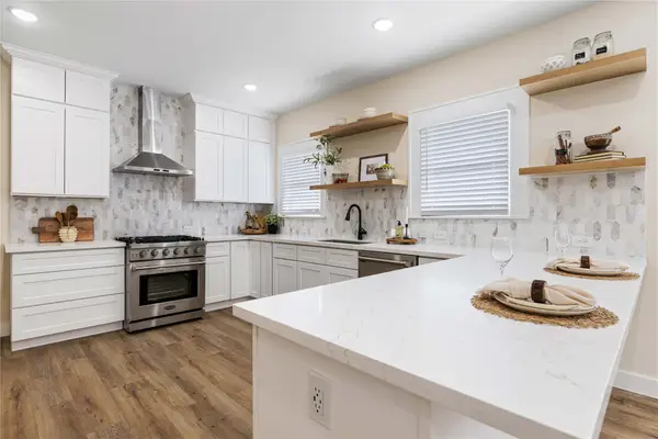 908 Key Street, Houston, TX 77009