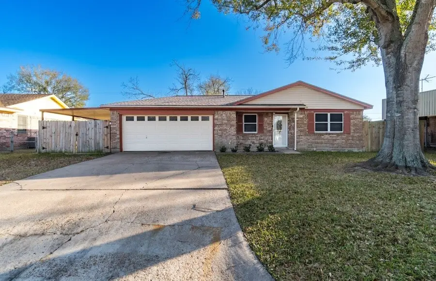 513 Catalpa, Angleton, TX 77515 - #2