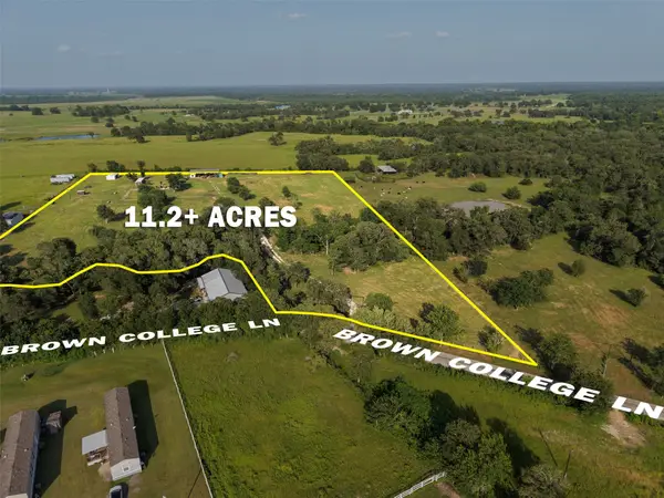 4140 Brown College Lane, Washington, TX 77880