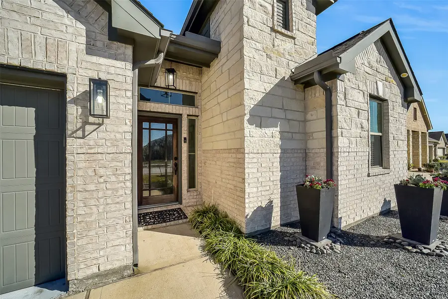 13642 Giant Panda Bear Avenue, Crosby, TX 77532 - Image #2