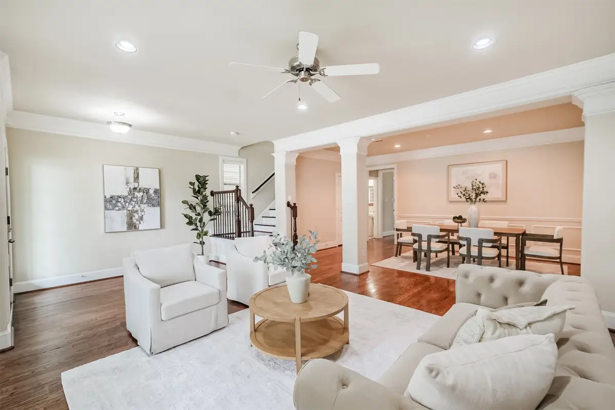 231 W 26th Street, Houston, TX 77008 - Image #1