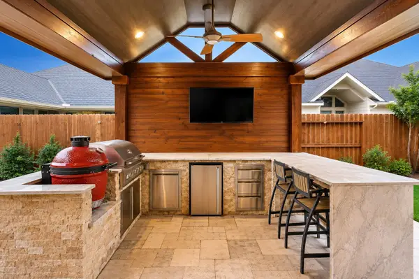 1123 Great Grey Owl Court, Conroe, TX 77385